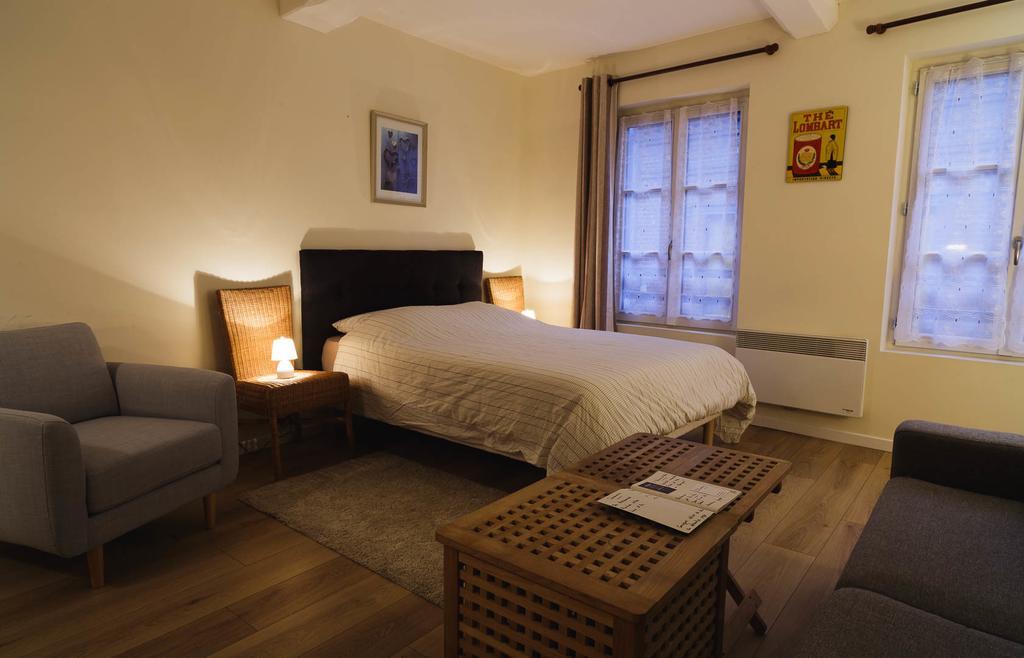 Le Studio Du Gouverneur Онфлёр Номер фото